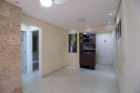 Apartamento para alugar com 46m², 2 quartos e 2 vagasSala