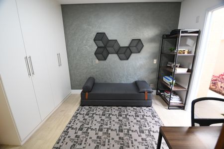 Casa de condomínio à venda com 200m², 3 quartos e 4 vagasQuarto Suíte 2