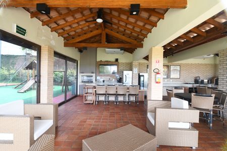 Casa de condomínio à venda com 200m², 3 quartos e 4 vagasÁrea comum - Salão de festas