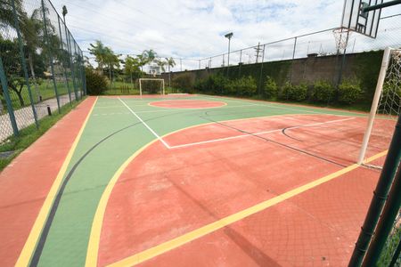 Casa de condomínio à venda com 200m², 3 quartos e 4 vagasQuadra Esportiva