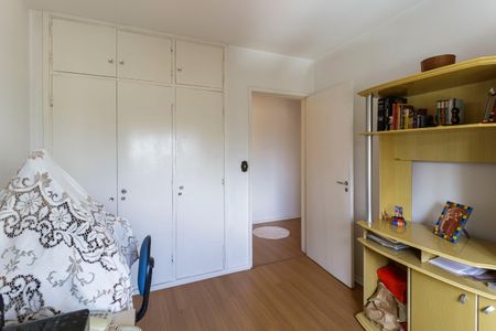 Apartamento à venda com 78m², 2 quartos e 1 vagaQuarto 2