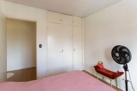 Apartamento à venda com 78m², 2 quartos e 1 vagaQuarto 1