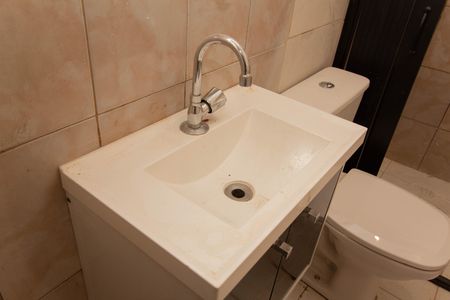 Casa para alugar com 50m², 1 quarto e sem vaga Casa para alugar com 50m², 1 quarto e sem vagaBanheiro