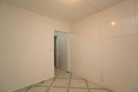Casa para alugar com 50m², 1 quarto e sem vaga Casa para alugar com 50m², 1 quarto e sem vagaSala