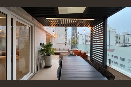 Apartamento à venda com 260m², 4 quartos e 2 vagas Apartamento à venda com 260m², 4 quartos e 2 vagasChurrasqueira