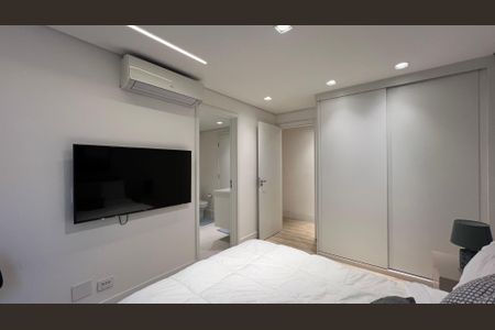 Apartamento à venda com 260m², 4 quartos e 2 vagas Apartamento à venda com 260m², 4 quartos e 2 vagasSuite 1