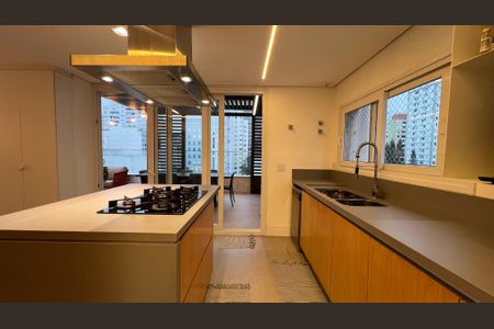 Apartamento à venda com 260m², 4 quartos e 2 vagas Apartamento à venda com 260m², 4 quartos e 2 vagasCozinha