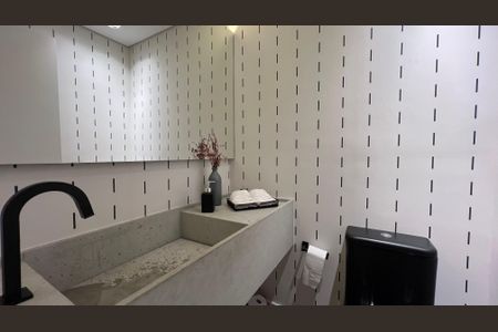 Apartamento à venda com 260m², 4 quartos e 2 vagas Apartamento à venda com 260m², 4 quartos e 2 vagasLavabo