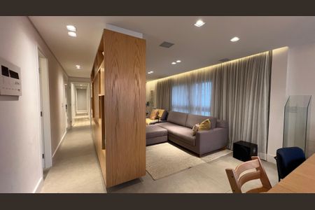 Apartamento à venda com 260m², 4 quartos e 2 vagas Apartamento à venda com 260m², 4 quartos e 2 vagasSala