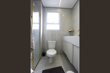 Apartamento à venda com 128m², 3 quartos e 2 vagasBanheiro da Suíte 2