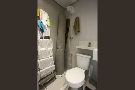 Apartamento à venda com 128m², 3 quartos e 2 vagasBanheiro de Serviço