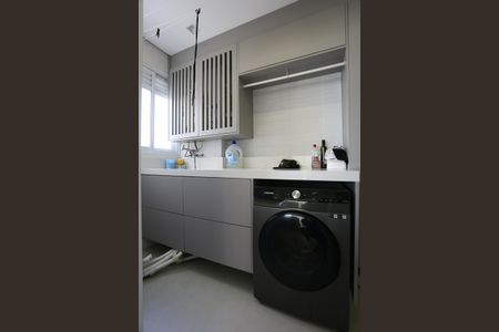 Apartamento à venda com 128m², 3 quartos e 2 vagasÁrea de Serviço