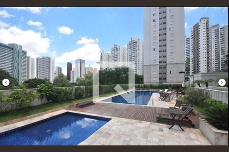 Apartamento à venda com 128m², 3 quartos e 2 vagasÁrea comum - Piscina