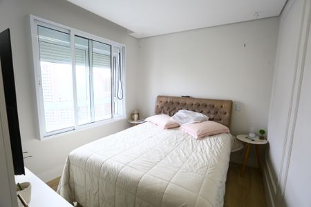 Apartamento à venda com 128m², 3 quartos e 2 vagasSuíte 2