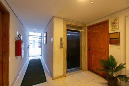 Apartamento à venda com 48m², 2 quartos e 1 vagaHall Social