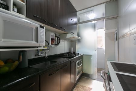 Apartamento à venda com 48m², 2 quartos e 1 vagaCozinha 