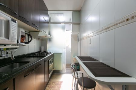 Apartamento à venda com 48m², 2 quartos e 1 vagaCozinha 