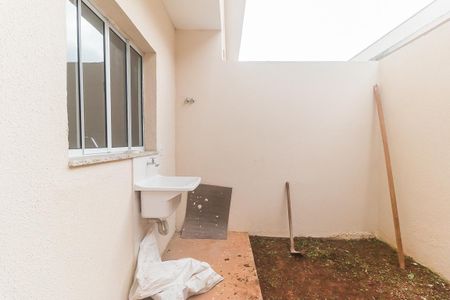 Casa de condomínio para alugar com 83m², 2 quartos e 1 vagaÁrea de Serviço