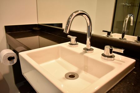 Studio para alugar com 25m², 1 quarto e sem vaga Studio para alugar com 25m², 1 quarto e sem vagaBanheiro
