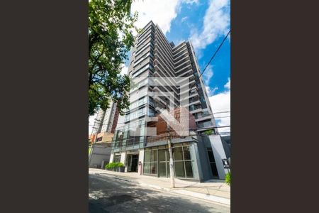 Studio para alugar com 25m², 1 quarto e sem vaga Studio para alugar com 25m², 1 quarto e sem vagaFachada