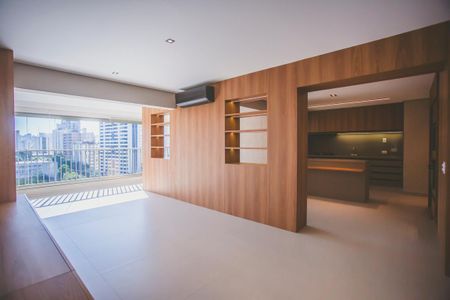 Sala de Estar de apartamento à venda com 3 quartos, 158m² em Vila Clementino, São Paulo