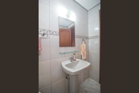 Casa à venda com 350m², 5 quartos e 6 vagasBanheiro  2 