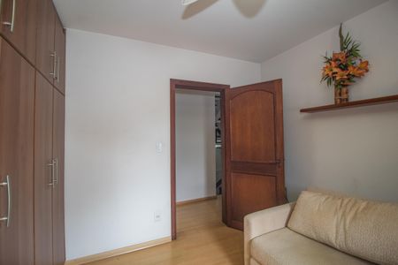 Casa à venda com 350m², 5 quartos e 6 vagasQuarto 1