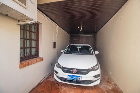 Casa à venda com 350m², 5 quartos e 6 vagasGaragem