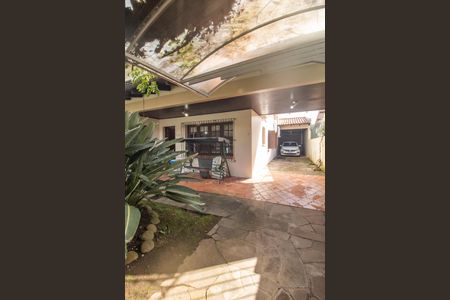 Casa à venda com 350m², 5 quartos e 6 vagasÁrea comum - Piscina