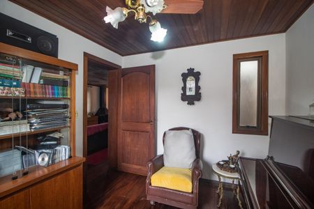 Casa à venda com 350m², 5 quartos e 6 vagasSala 2