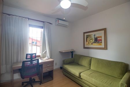 Casa à venda com 350m², 5 quartos e 6 vagasQuarto 2