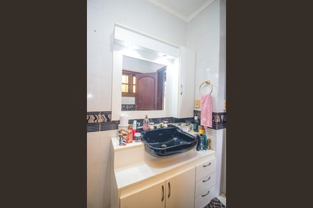 Casa à venda com 350m², 5 quartos e 6 vagasBanheiro da Suíte