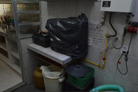 Casa de condomínio à venda com 120m², 4 quartos e 2 vagasÁrea de Serviço