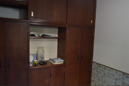 Casa de condomínio à venda com 120m², 4 quartos e 2 vagasQuarto 3