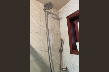 Casa de condomínio à venda com 120m², 4 quartos e 2 vagasBanheiro da Suíte