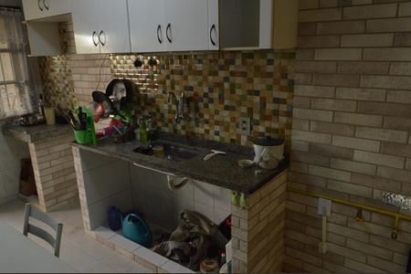 Casa de condomínio à venda com 120m², 4 quartos e 2 vagasCozinha
