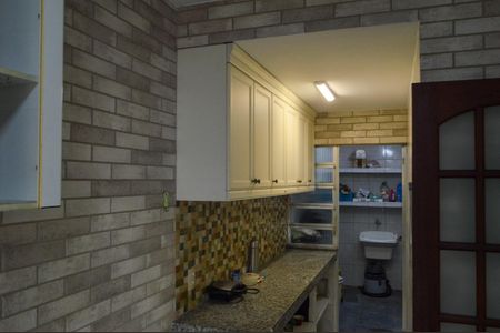 Casa de condomínio à venda com 120m², 4 quartos e 2 vagasCozinha