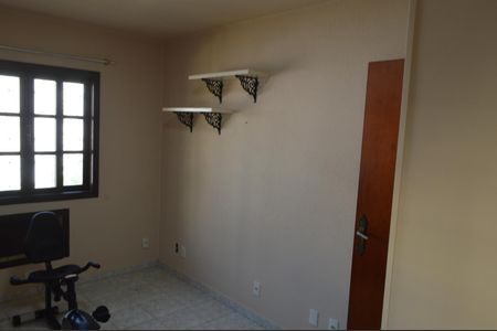 Casa de condomínio à venda com 120m², 4 quartos e 2 vagasQuarto 1