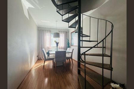 Apartamento à venda com 189m², 2 quartos e 1 vaga