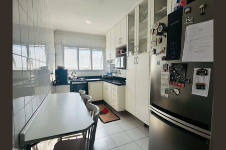 Apartamento à venda com 189m², 2 quartos e 1 vaga