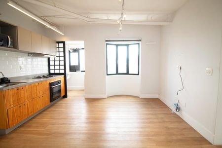 Apartamento à venda com 95m², 1 quarto e 1 vagaSala/Cozinha