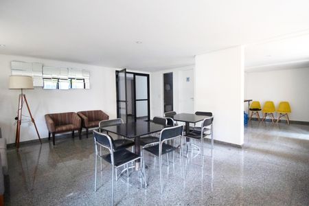 Apartamento à venda com 95m², 1 quarto e 1 vagaÁrea comum