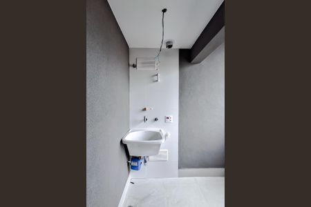 Apartamento à venda com 81m², 2 quartos e 1 vagaÁrea de Serviço