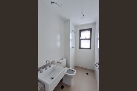 Apartamento à venda com 81m², 2 quartos e 1 vagaBanheiro da Suíte 1