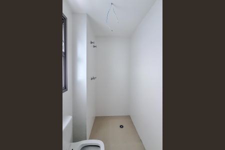 Apartamento à venda com 81m², 2 quartos e 1 vagaBanheiro da Suíte 2