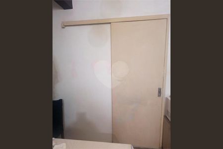 Apartamento à venda com 81m², 2 quartos e sem vaga