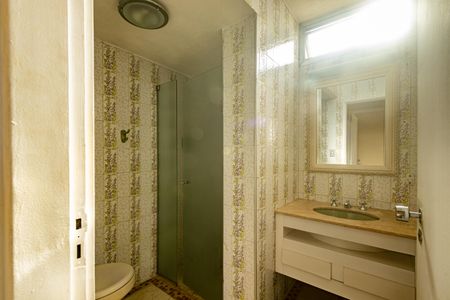 Apartamento à venda com 84m², 2 quartos e 1 vagaBanheiro 2