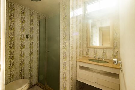 Apartamento à venda com 84m², 2 quartos e 1 vagaBanheiro 2