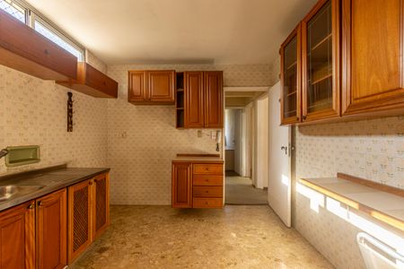 Apartamento à venda com 84m², 2 quartos e 1 vagaCozinha