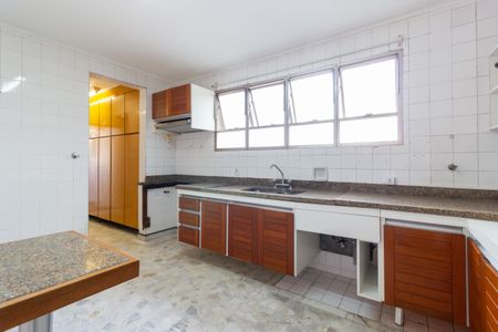 Apartamento à venda com 209m², 3 quartos e 1 vagaCozinha
